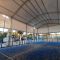 Campo da padel coperto da tendostruttura in alluminio